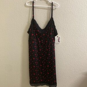 Jessica Simpson Heart Slip NWT‎
